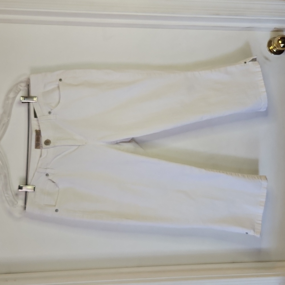 Nine West White Capri Pants